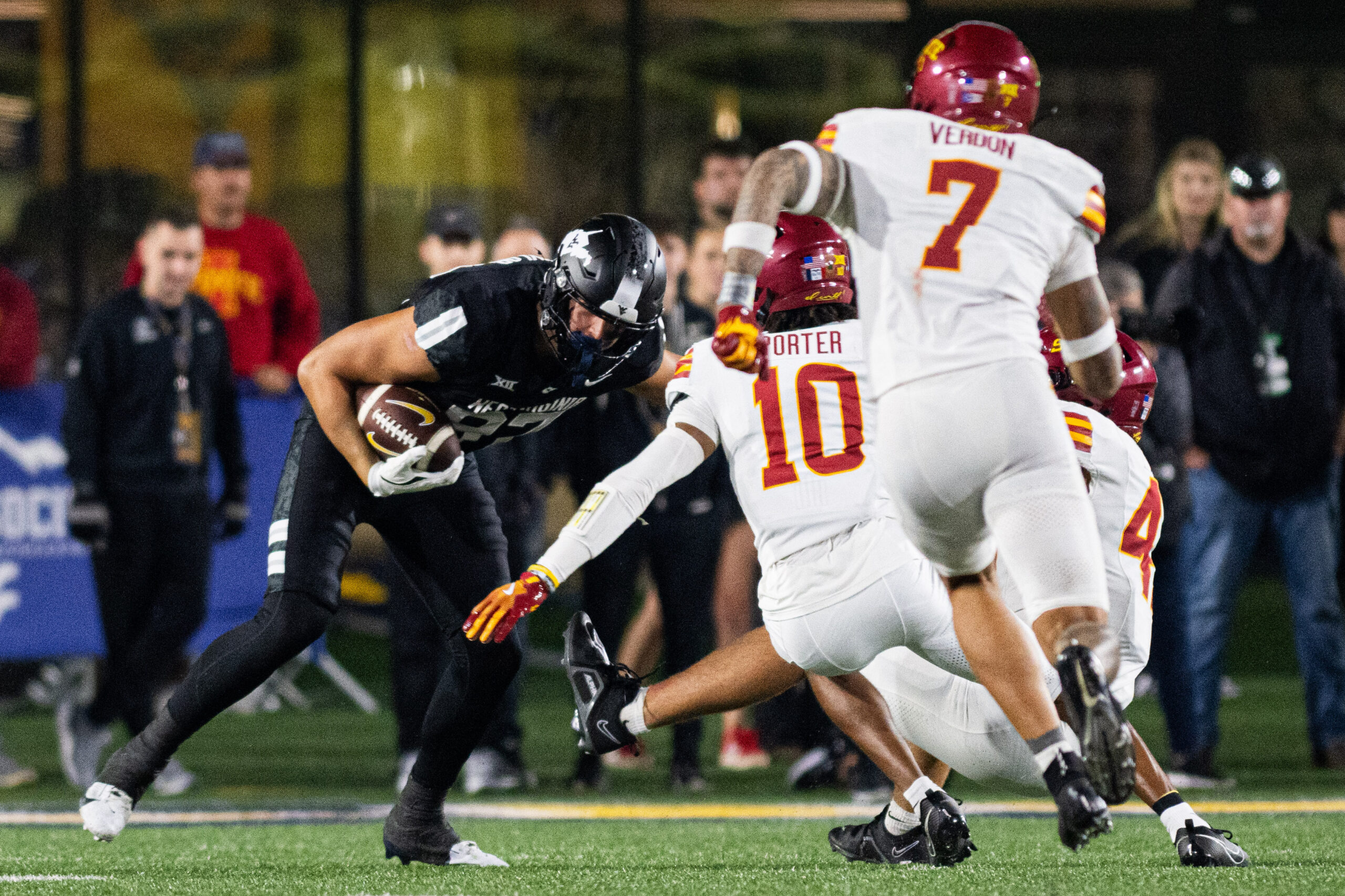 No. 11 Iowa State capitalizes on WVU miscues, runs away with 28-16 victory